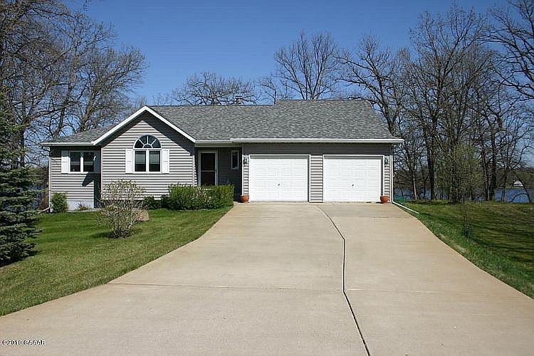 1st image of 2221 Rosewood Ln SE