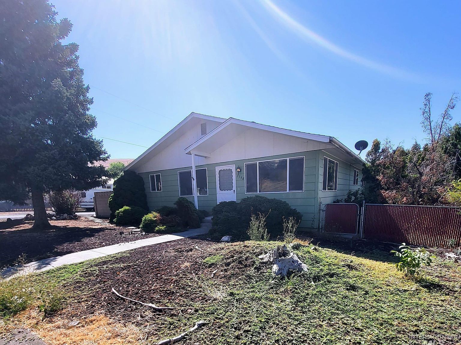 1594 W Main St, Pomeroy, WA 99347 Zillow