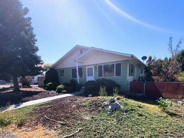 1594 Main St, Pomeroy, WA 99347