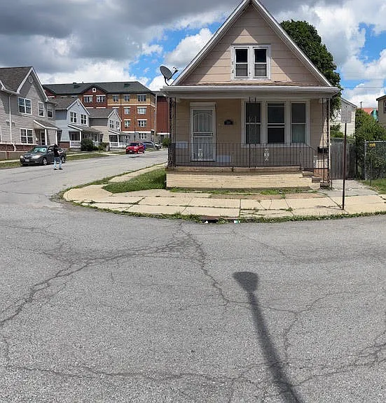 281 Efner St #1 — Photo 1
