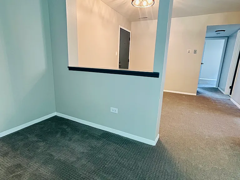 14547 Lamon Ave #1N — Photo 5