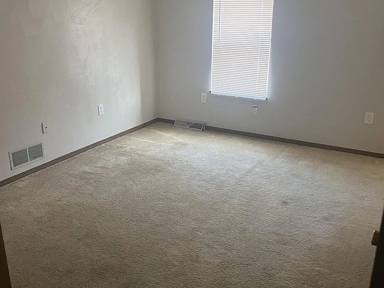 683 N Water St — Photo 3