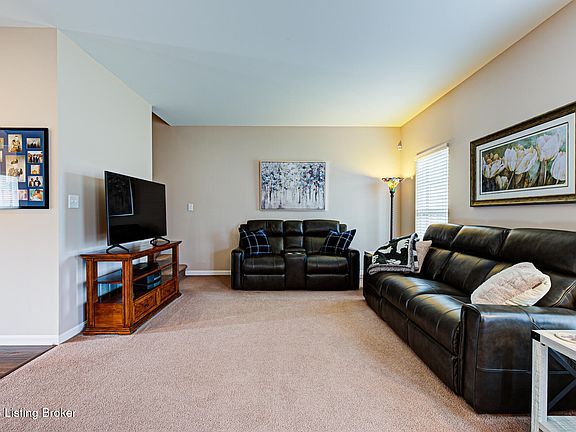 5th image of 11507 Willow Branch Dr