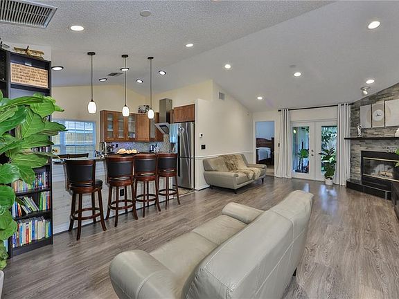 2nd image of 1338 Mohrlake Dr