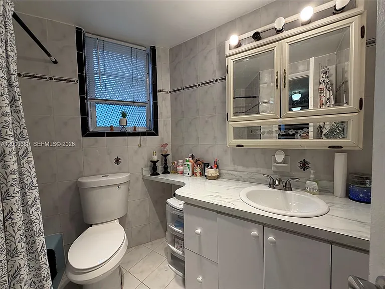 1701 NE Miami Gardens Dr #117 — Photo 3