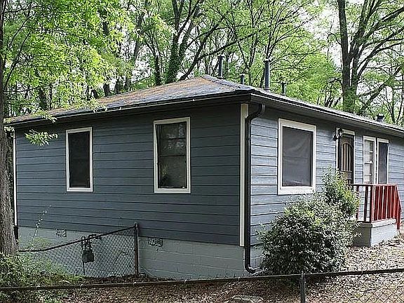 3rd image of 1677 Abner Ct NW