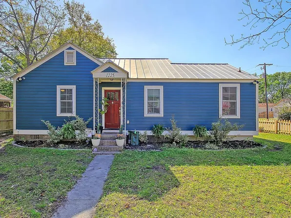 1225 Yeamans Hall Rd, Hanahan, SC 29410