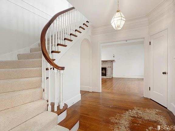 2nd image of 115 Pacheco St