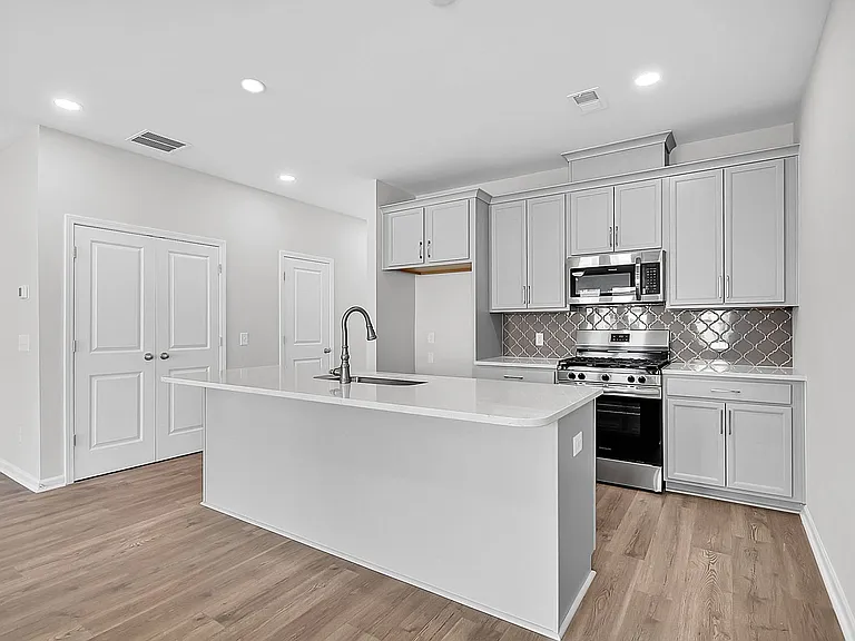 482 Green Fern Dr — Photo 11
