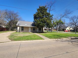 500 W Milam St, Ennis, TX 75119