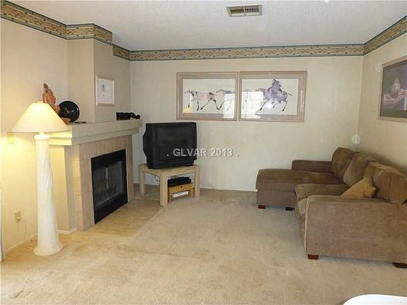 4th image of 8349 Cove Landing Ave