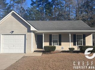 2918 Copenhagen Dr, Fayetteville, NC 28301