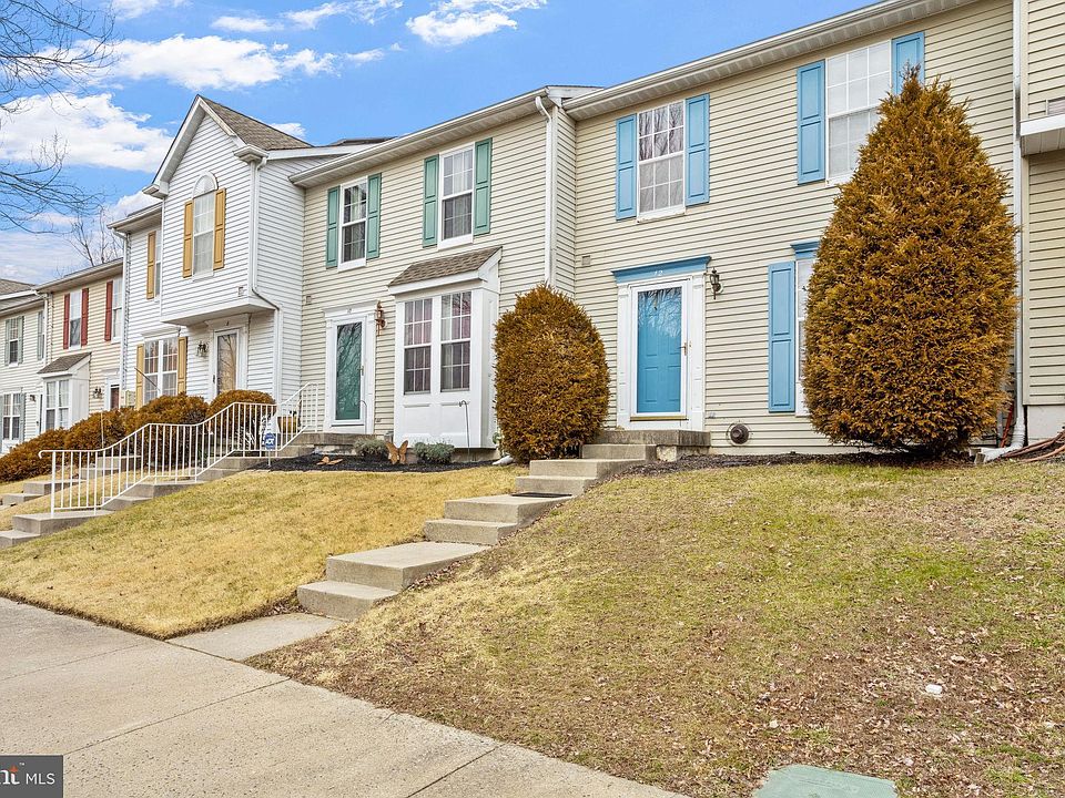 12 Regency Dr, Mount Holly, NJ 08060 Zillow