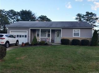 33 Southampton Rd, Toms River, NJ 08757