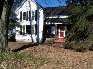 7778 Smiths Creek Rd, Goodells, MI 48027