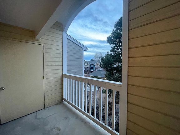 5th image of 4250 S Olive St #7315