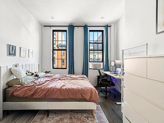 4th image of 277 Humboldt St APT 2L