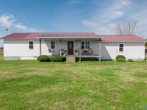 975 County Road 432, Pisgah, AL 35765