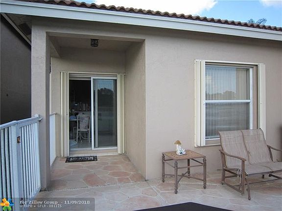 3rd image of 6184 NW 40th St