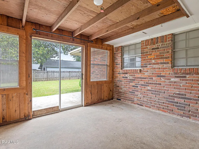 119 Gordon Crocket Dr — Photo 18