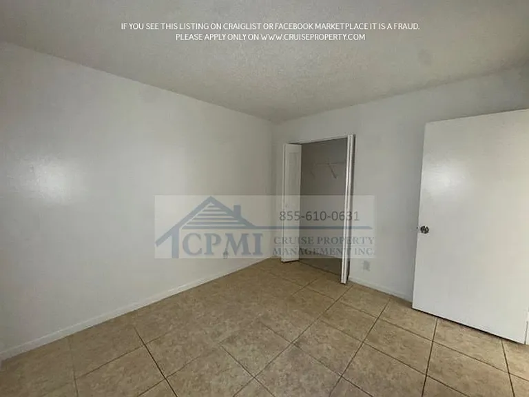 Island Club - 9000 NW 28th Dr Coral Springs, FL 33065 — Photo 20