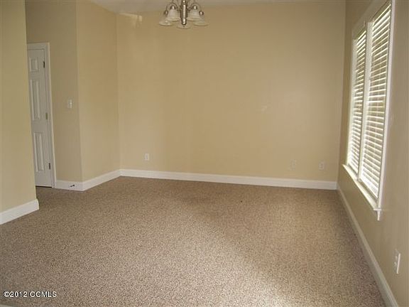 4th image of 112 Hickory Shores