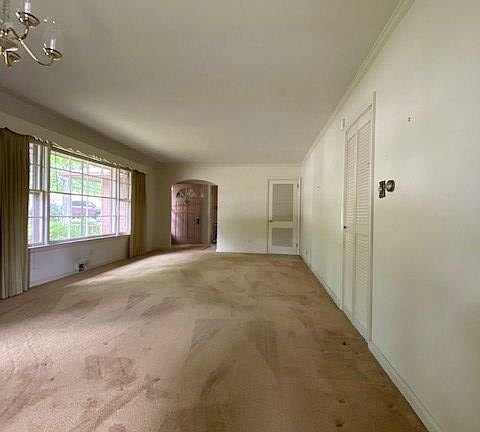 2nd image of 523 Northmont Blvd