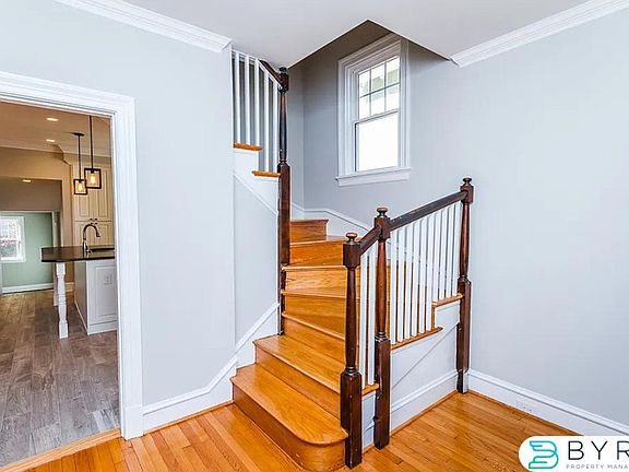 4th image of 1211 Greycourt Ave