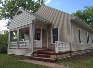 940 Riehl St, Waterloo, IA 50703