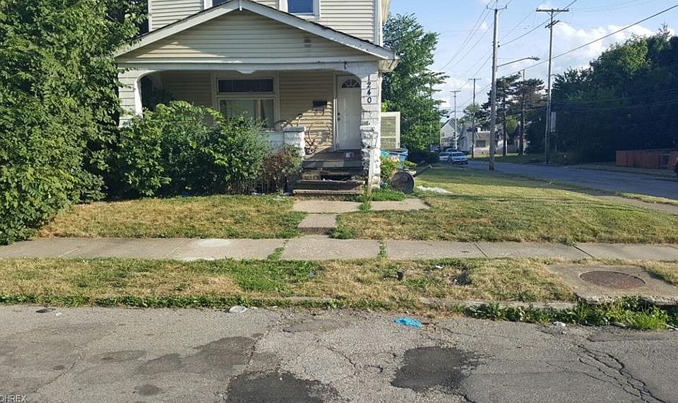 1st image of 12402 Rexford Ave