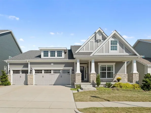 16880 Red Dragon Pl, Ballwin, MO 63011