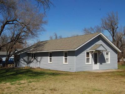 3016 W 4th Ave, Hutchinson, KS, 67501