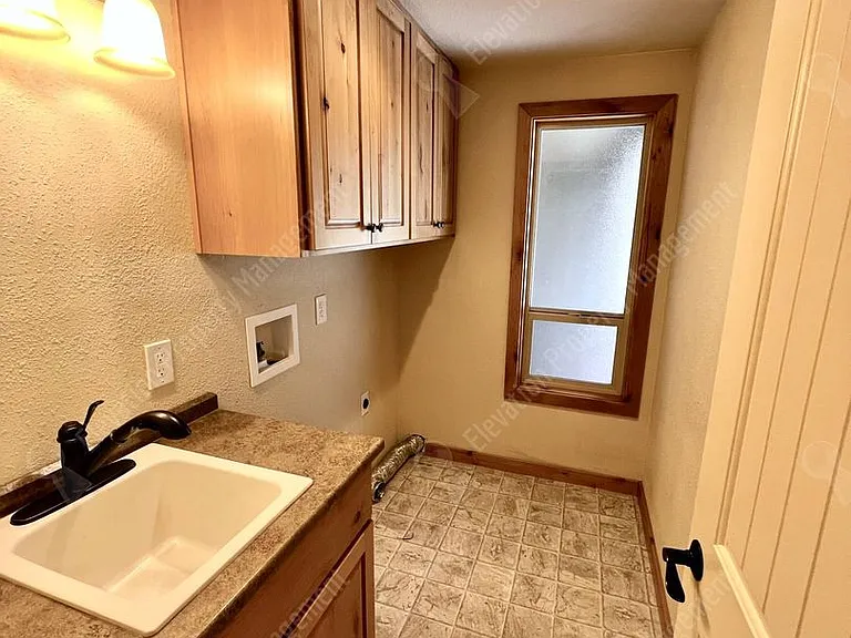 61121 Echo Hollow Rd — Photo 18