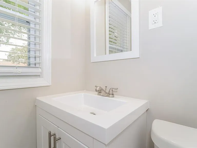 5113 Helene Rd — Photo 16