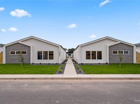 2604 Brownjay Rd