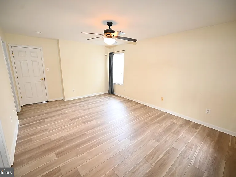 9172 Granite Ct — Photo 53
