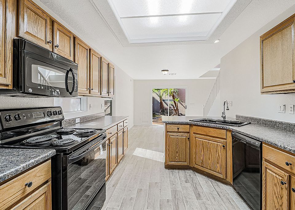 1st image of 17606 N 17th Pl Unit 1088