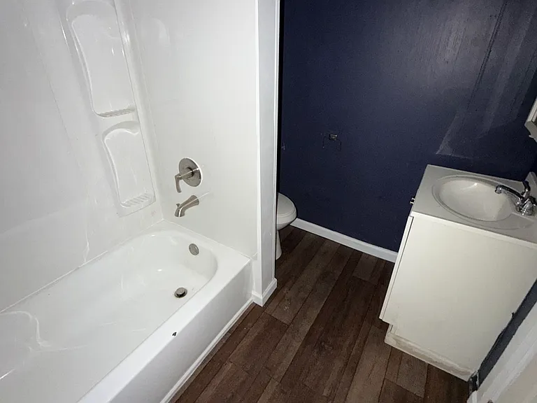 27 S Church St #3 — Photo 3