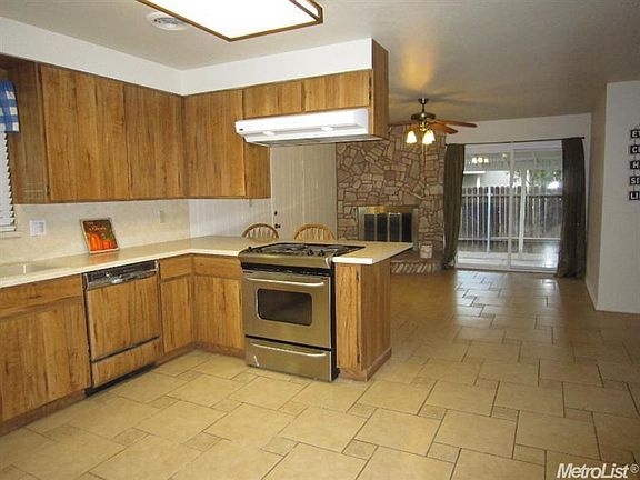 5th image of 9128 Condesa Dr