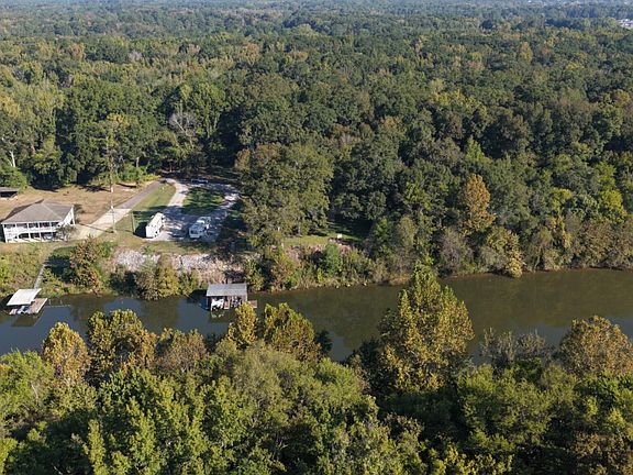 3rd image of 776 Moores Creek Rd