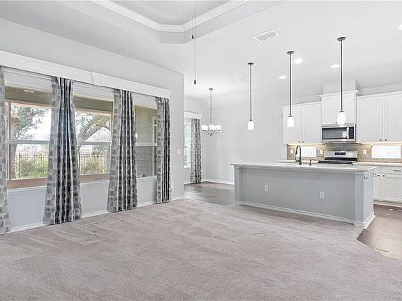 5th image of 133 Shadow Moss Ln
