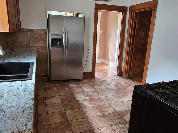 5th image of 3537 N 3rd St