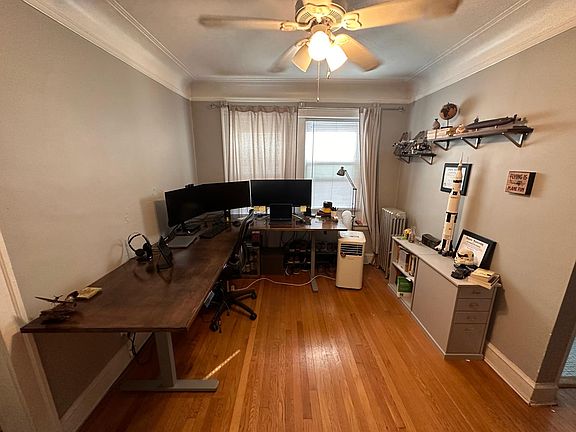 4th image of 1916 W Morse Ave APT 1S