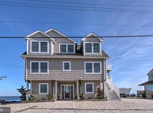 72 Sheridan St, Waretown, NJ 08758