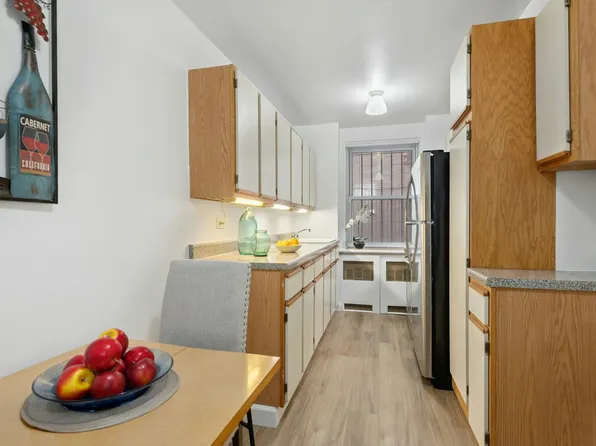 1270 5th Avenue image 9 of 12