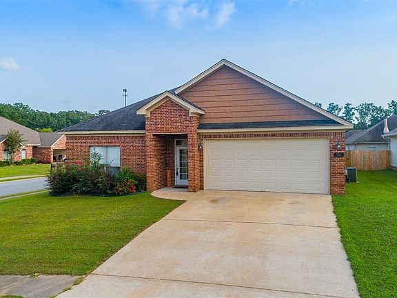 2nd image of 2820 Mary Kathryn Ct