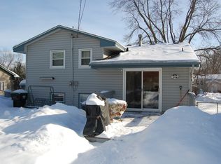 543 Janesville St NE, Fridley, MN 55432