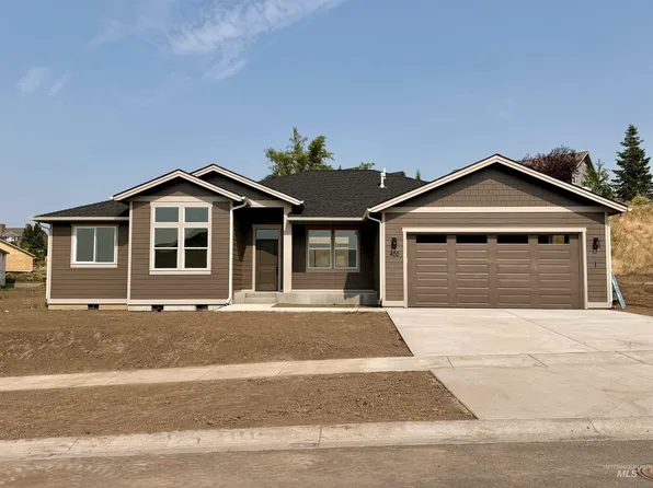 400 Ryan Ln, Moscow, ID 83843