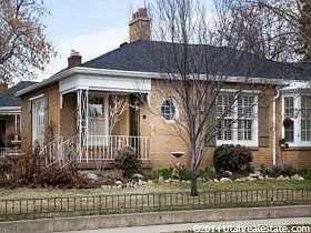 2nd image of 1705 E Hillcrest Ave