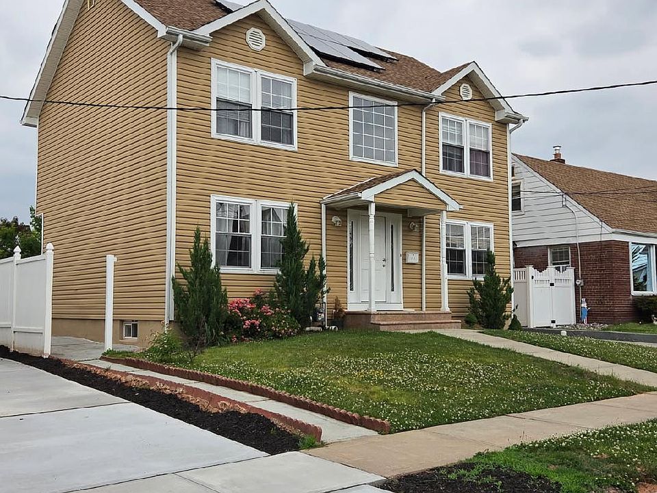 1st image of 117 Dorothy St